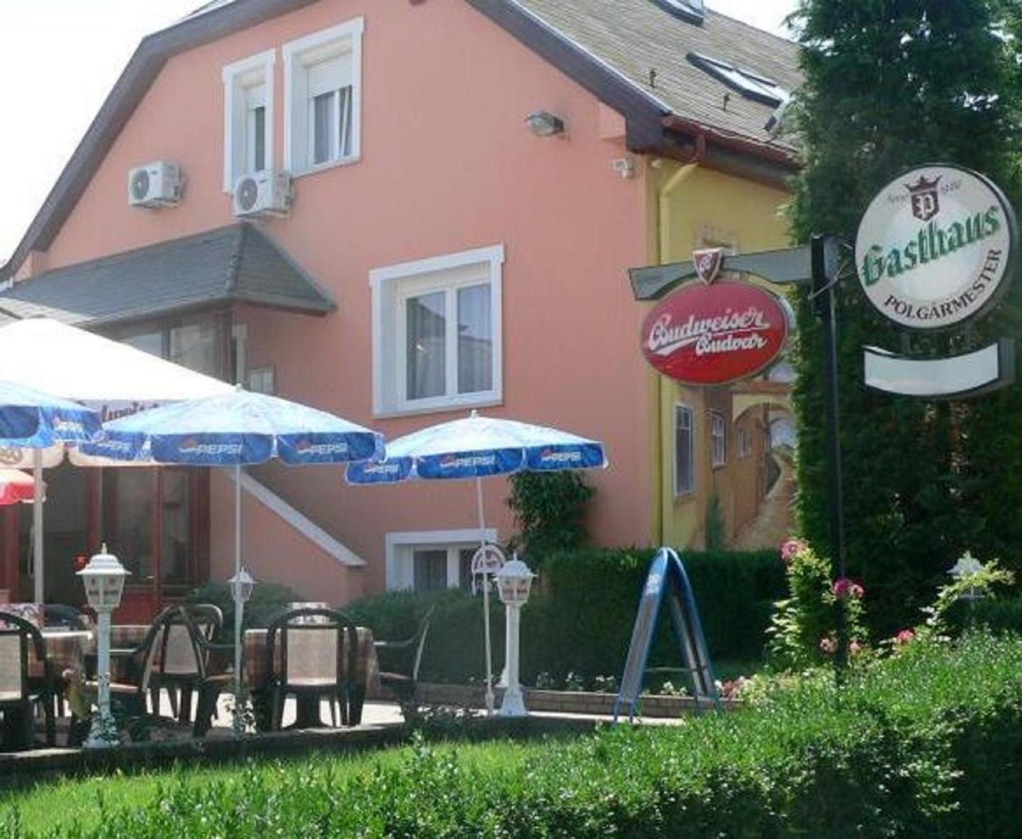 Polgarmester Etterem Es Panzio Fertoszeplak Exterior photo